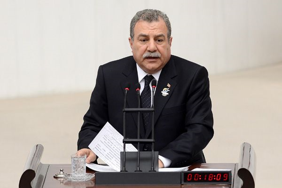 Muammer Güler İstifa Etti