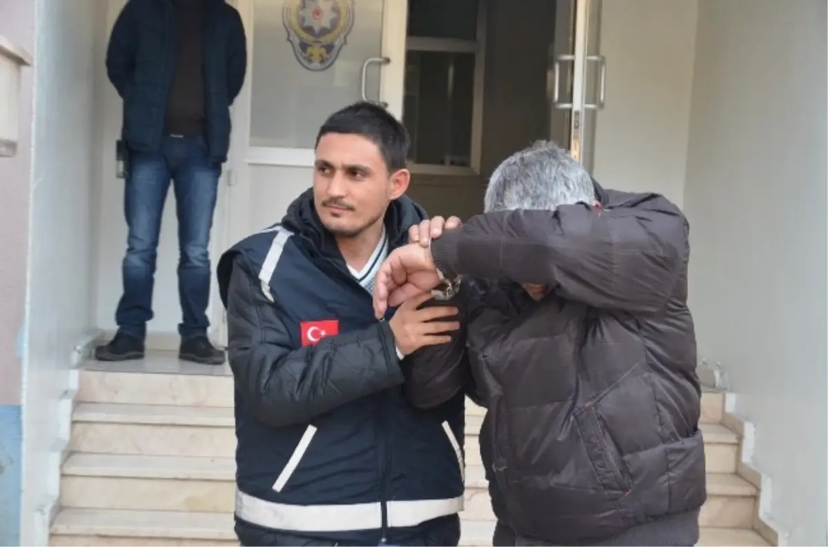 Polis, Esnaf Kılığına Girerek Dolandırıcıları Yakaladı