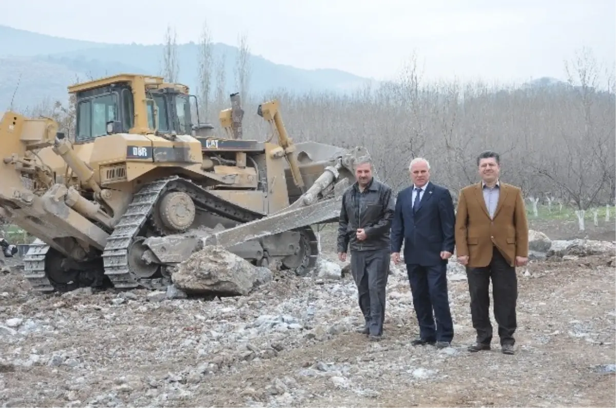 Soma Çevre Yolu İnşaatı Yeniden Başladı