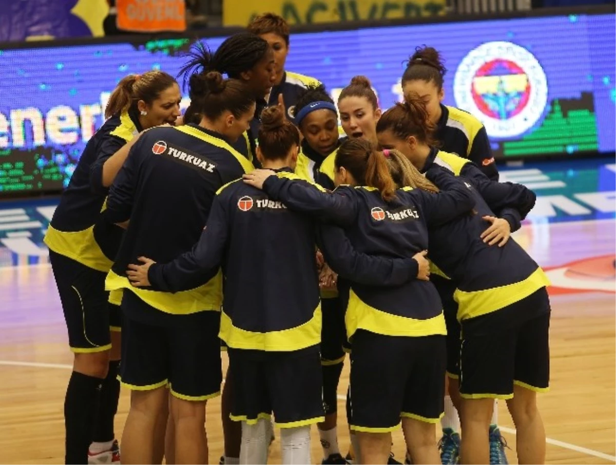 Fenerbahçe - Galatasaray Odeabank: 79 - 67