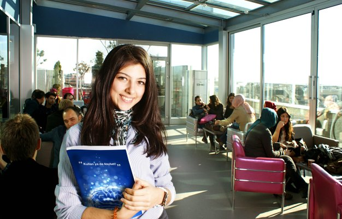 Üsküdar Üniversitesi 7 Programda Yüksek Lisans Öğrencisi Alacak