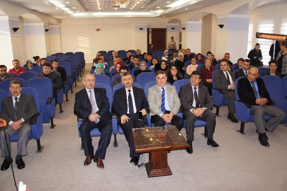 Uygulamalı Girişimcilik Eğitimi Başladı