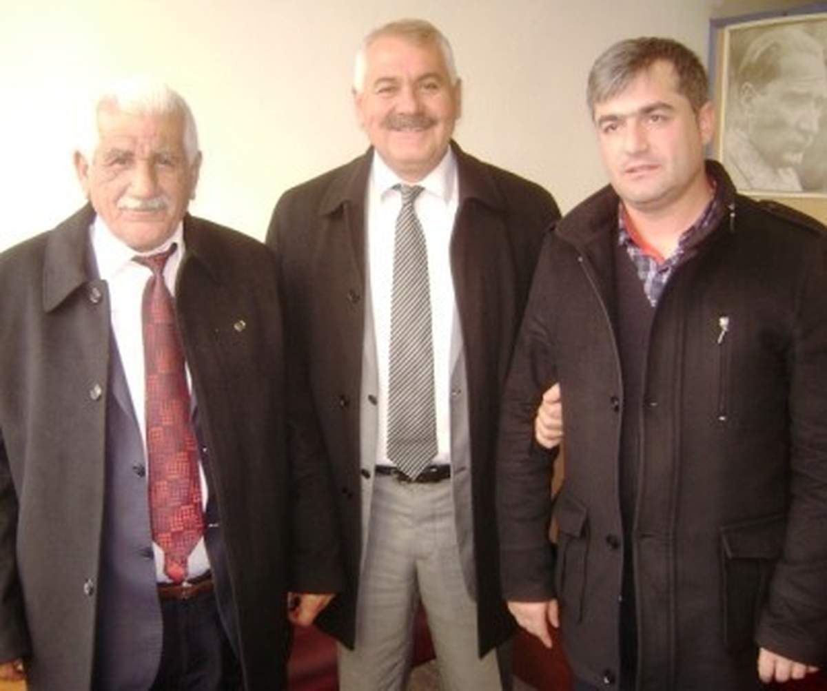 Belediye Başkanlarından AK Parti\'ye Ziyaret