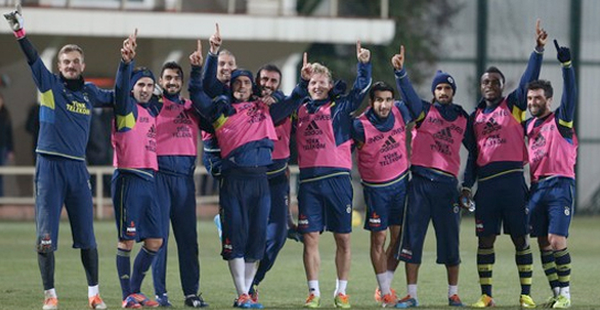 Fenerbahçe\'de Kayseri Hazırlıkları Sürüyor