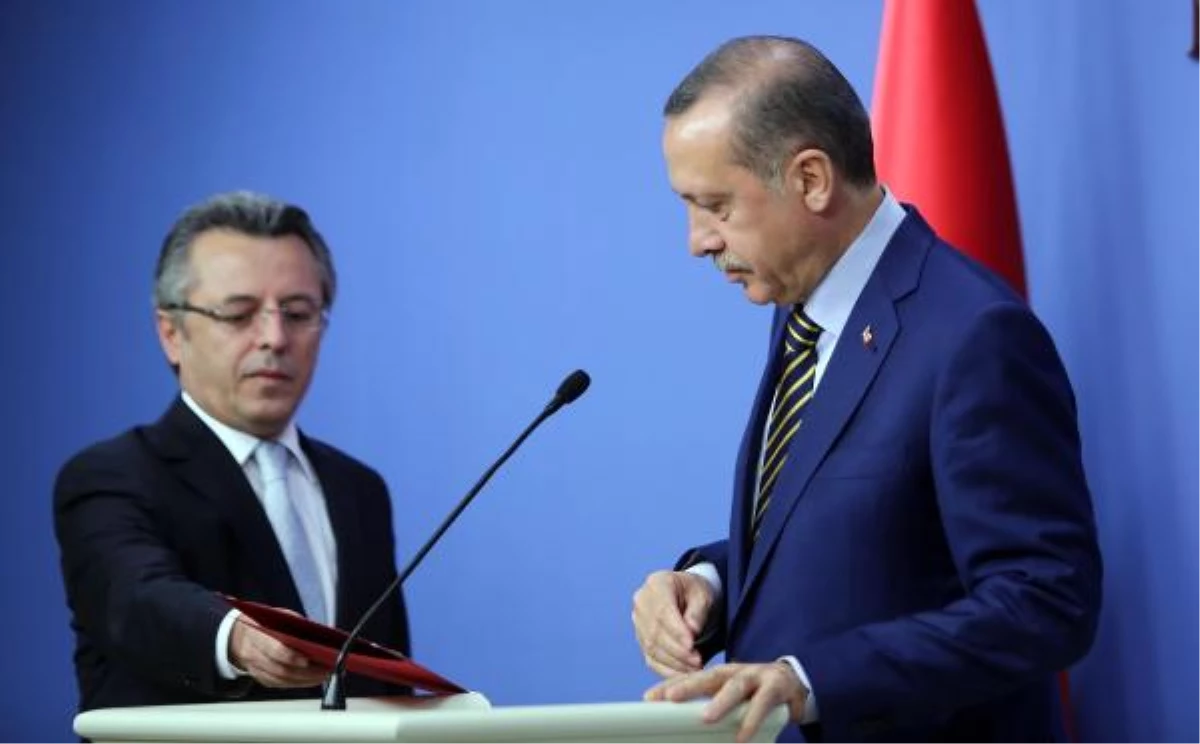 Başbakan Erdoğan 10 Yeni Bakanı Açıkladı