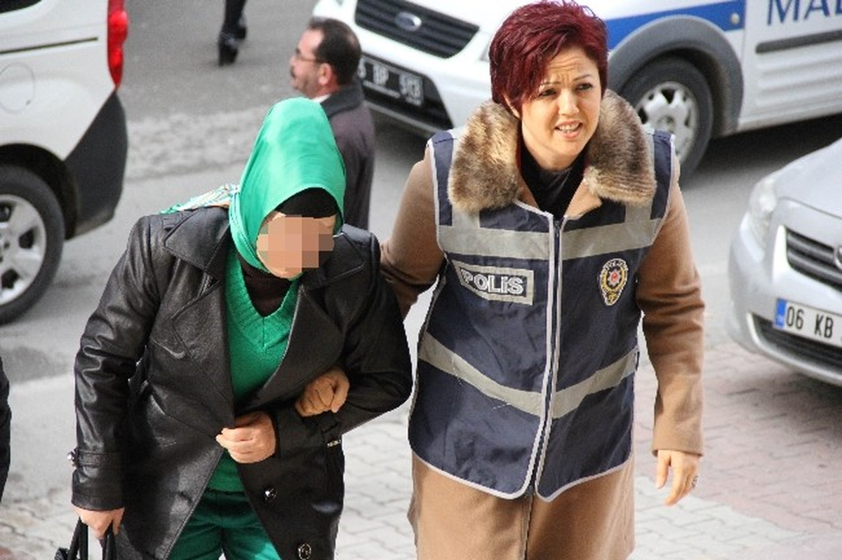 Misafirliğe Gittiği Evden 5 Bin Liralık Ziynet Eşyası Çaldı