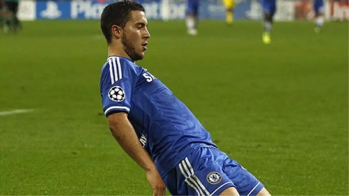 Real Madrid\'in Chelsea\'nin Yıldızı Eden Hazard ile İlgilendiği İddia Edildi