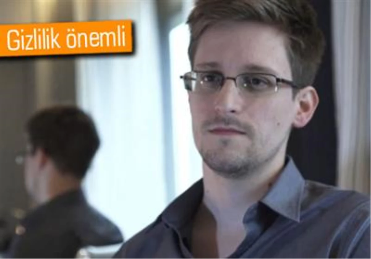 Snowden, "Alternatif Noel Mesajı" Verdi