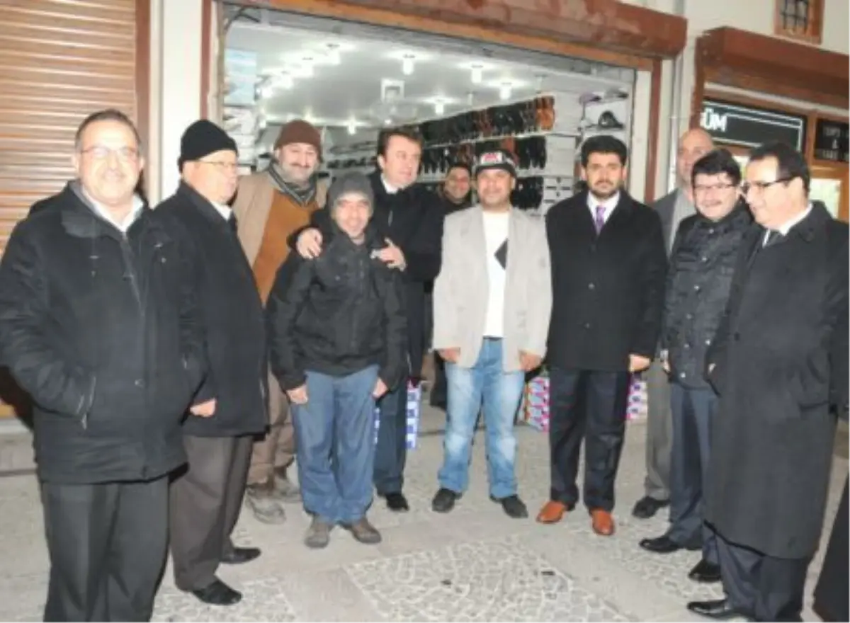 AK Parti\'den Kahramanmaraş Adayı Erkoç Esnafı Dinledi