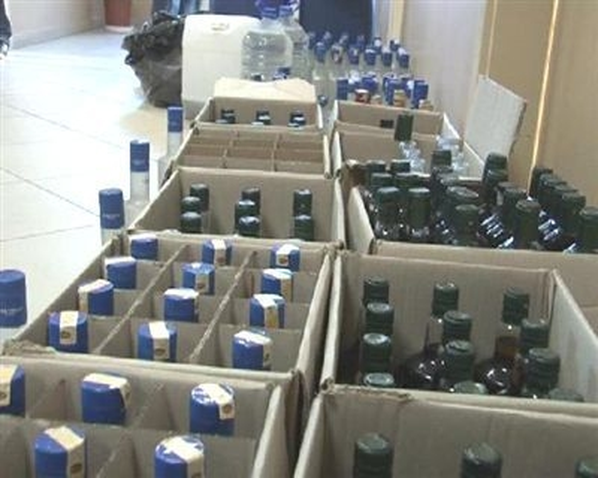 Çorlu\'da Kaçak İçki Operasyonu