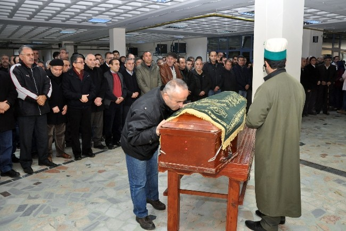 4. Kattan Düşüp Ölen Üniversiteli Hasan Son Yolculuğuna Uğurlandı