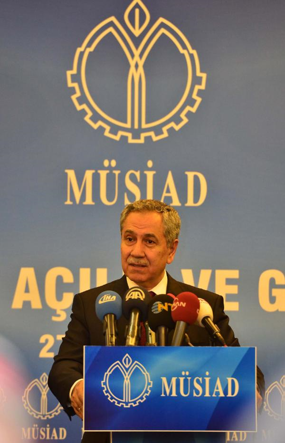 Arınç: Bakan Yaptığımız Zaman İyiydi de Şimdi mi Kötü Oldu