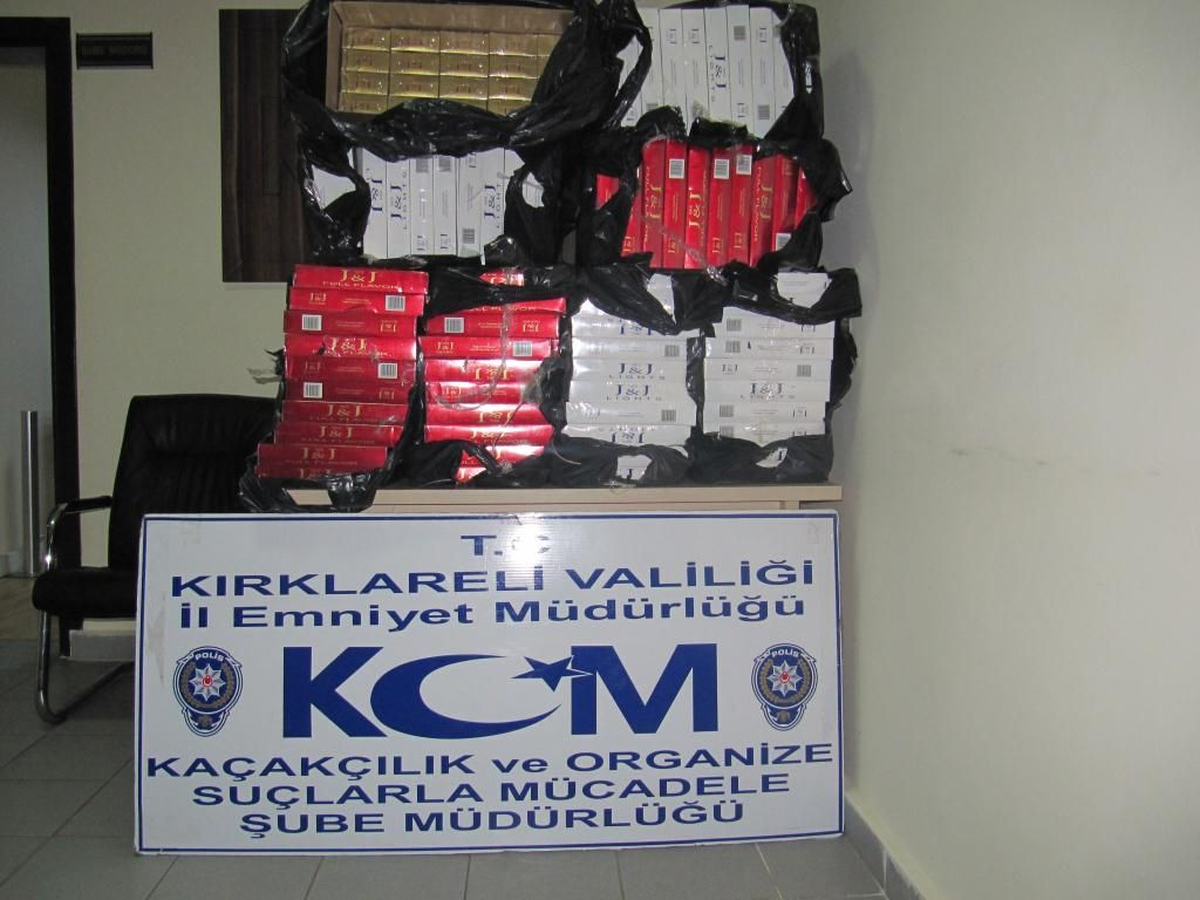 Babaeski\'de 4 Bin Paket Kaçak Sigara Ele Geçirildi