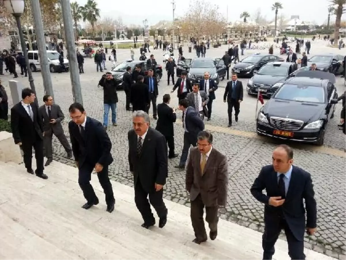 Bakan Yazıcı, Kabine Değişikliğini Değerlendirdi: Gelen İyi Giden Kötü Anlamına Gelmez