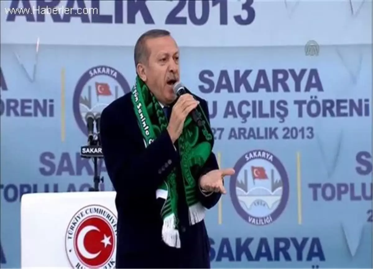 Başbakan Erdoğan: \'\'Gazeteleri, medyayı yanına almak suretiyle gizlilik esası olan bütün dosya münderacatını medyada görüyoruz\'\' -