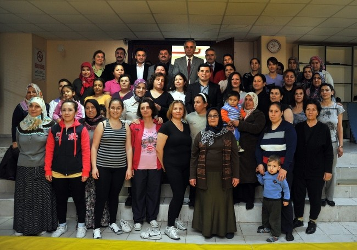 Başkan Tütüncü\'den Spor Yapan Kadınlara Ziyaret