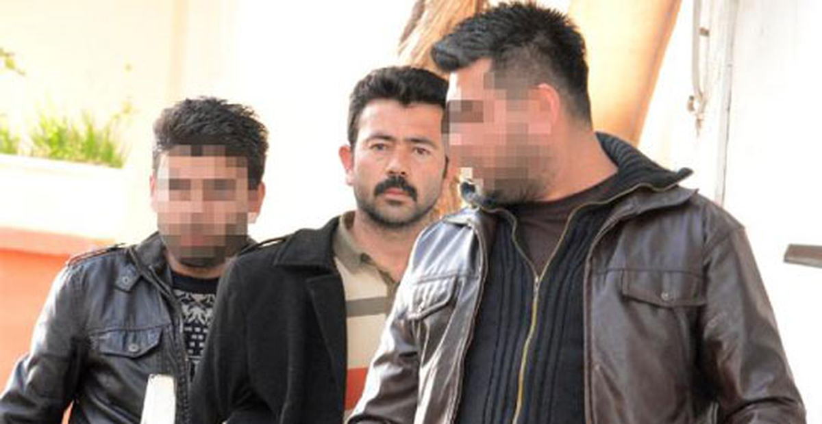 Boşandığı Eşinin Kulağını Jiletle Kesip Tecavüz Etti