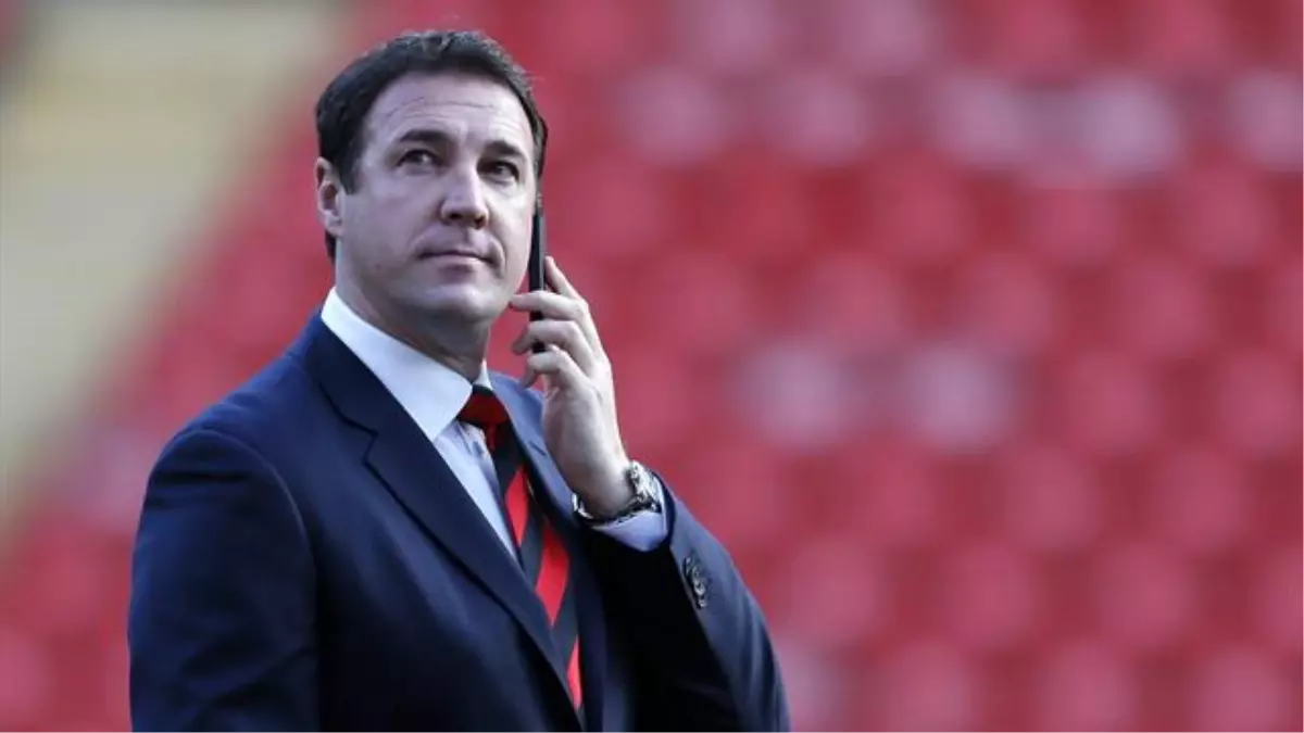 Cardiff City\'de Menajer Malky Mackay\'ın Görevine Son Verildiği Açıklandı