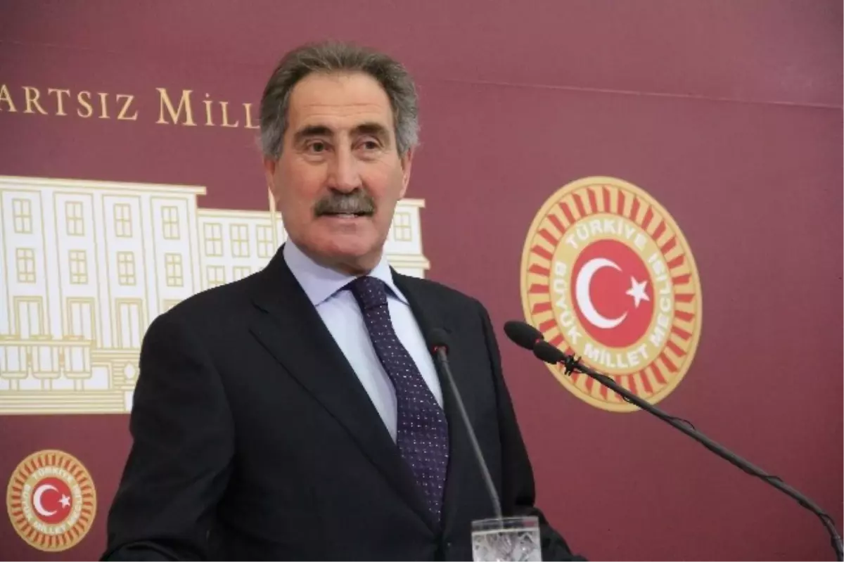 Ertuğrul Günay AK Parti\'den İstifa Etti