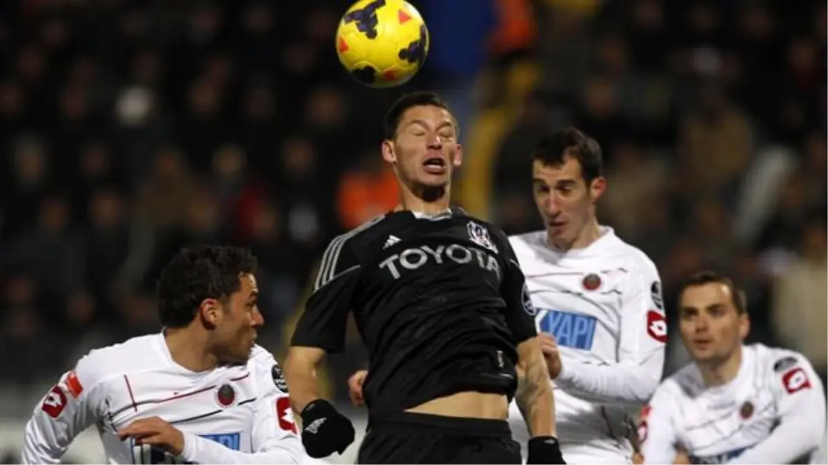 Gençlerbirliği-Beşiktaş: 1-0 / Beşiktaş\'a Şifo Darbesi!