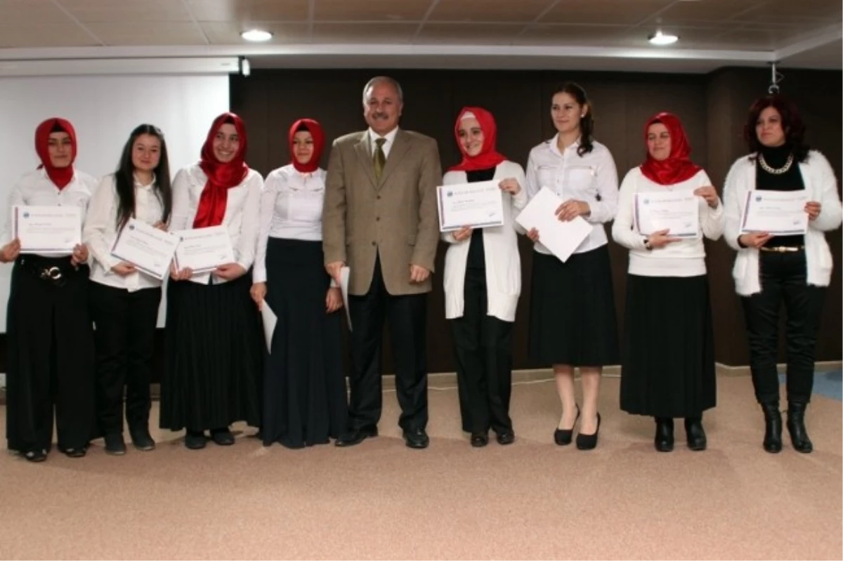 Kmü\'de İşaret Dili Sertifika Töreni Yapıldı