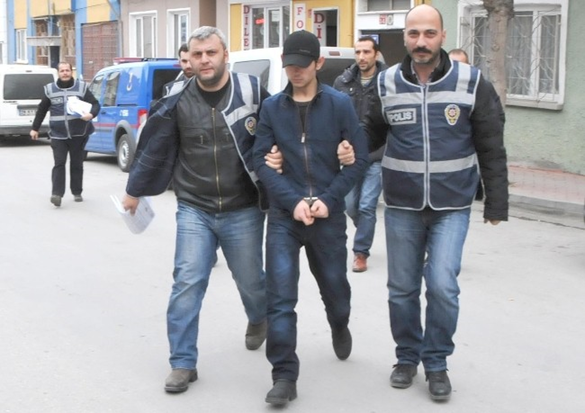 Pompalı Tüfek Cinayetinin Şüphelisi Tutuklandı