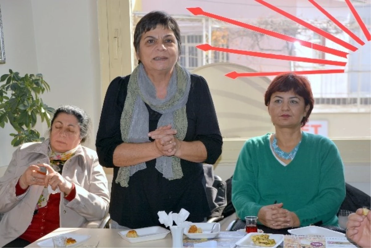 Torbalı CHP, MYK Üyesi Bedriye Gürkan\'ı Ağırladı