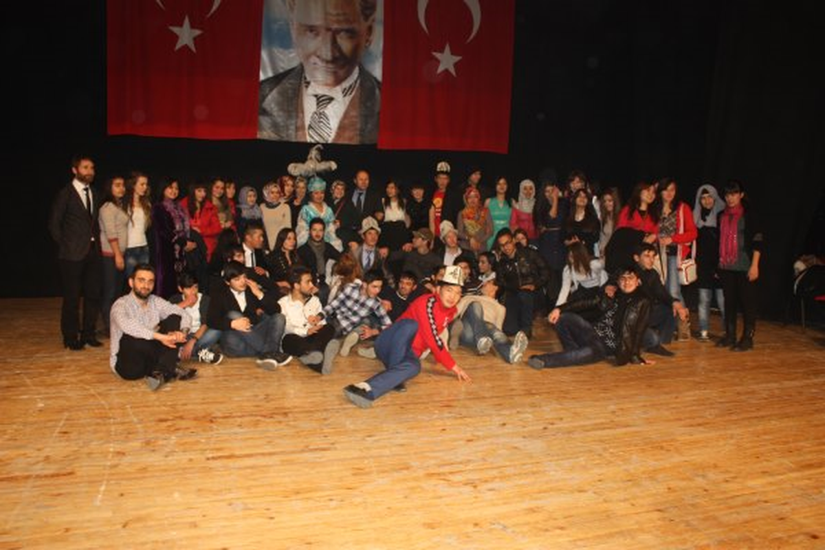 Uluslararası Ögrenci Festivali\'ne Yoğun İlgi