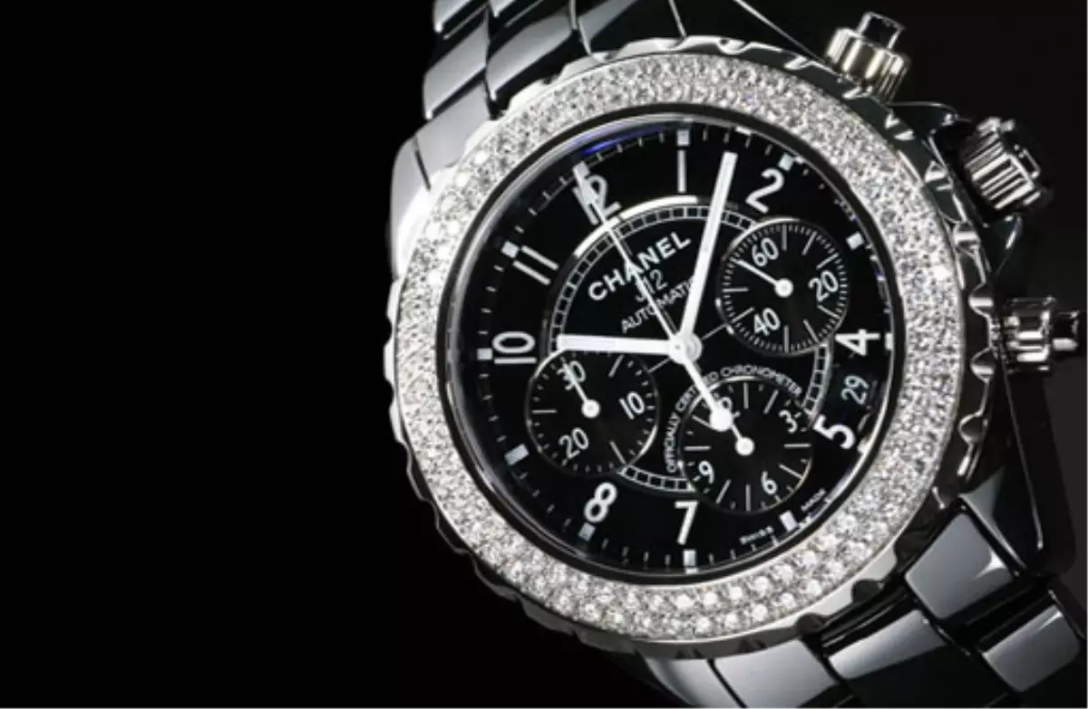 Ünlüler Saatlerini Nereden Alıyor? Cevabı : Modasaat.com\'da