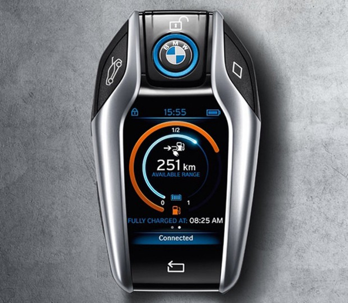 BMW\'yi bırak, anahtara bak!