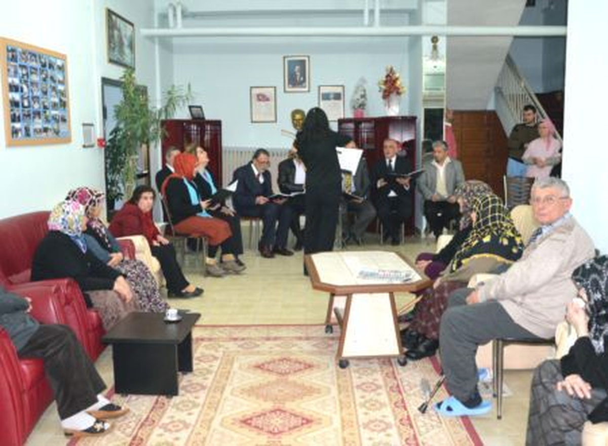 Huzurevinde Tasavvuf Müziği Konseri