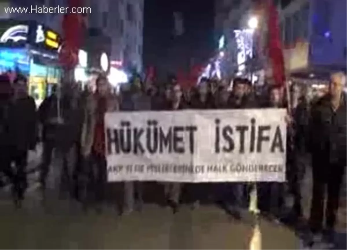 İzmir\'de Uludere Protestosuna 20 Gözaltı" Haberine Ek