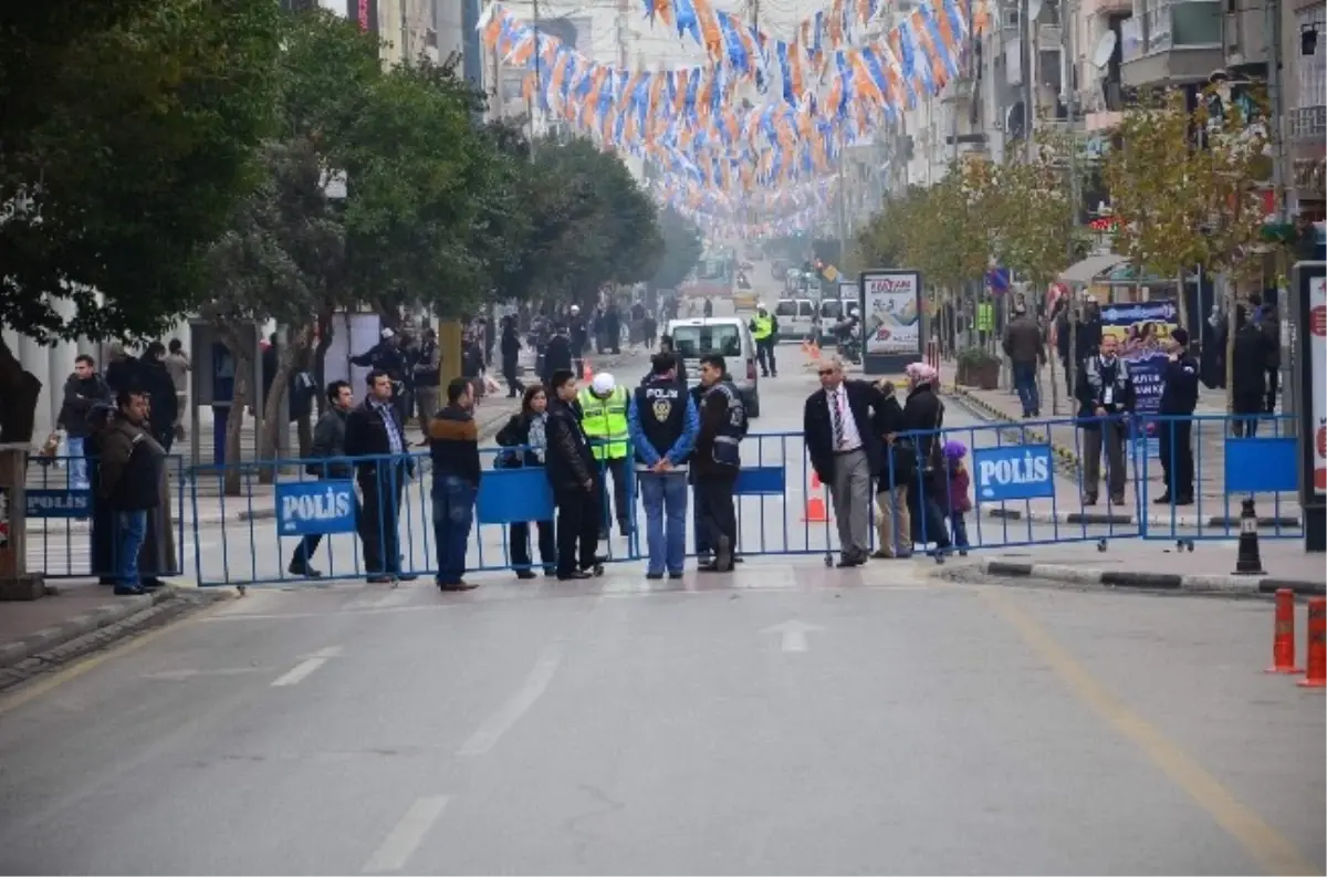 Manisa\'da Başbakan\'ın Ziyareti Öncesi Güvenlik Önlemi