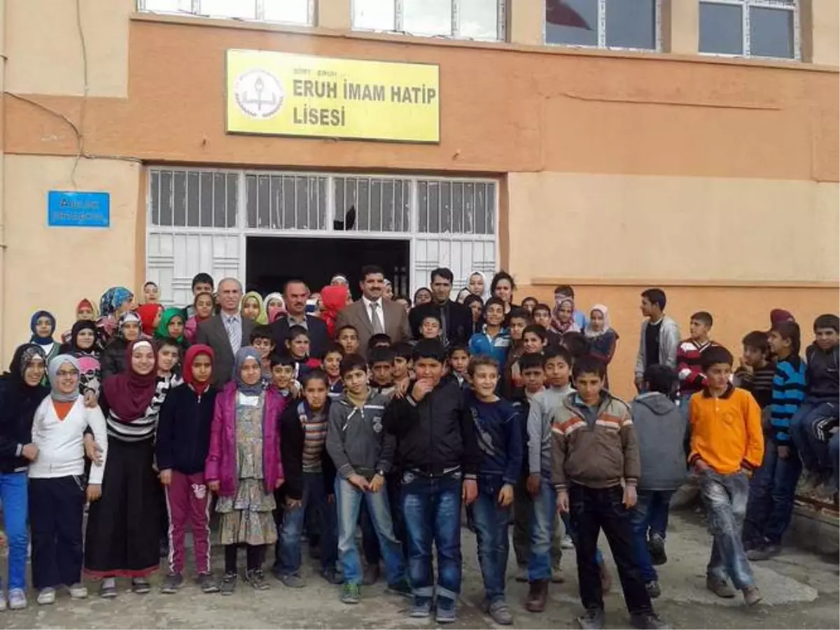 Siirt İmam Hatip Lisesi Öğrencilerine Yardım Yapıldı