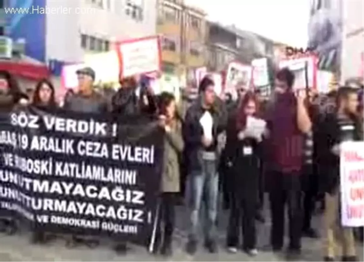 Yalova\'da Ülkücülerle BDP\'liler Arasında Gerginlik Yaşandı