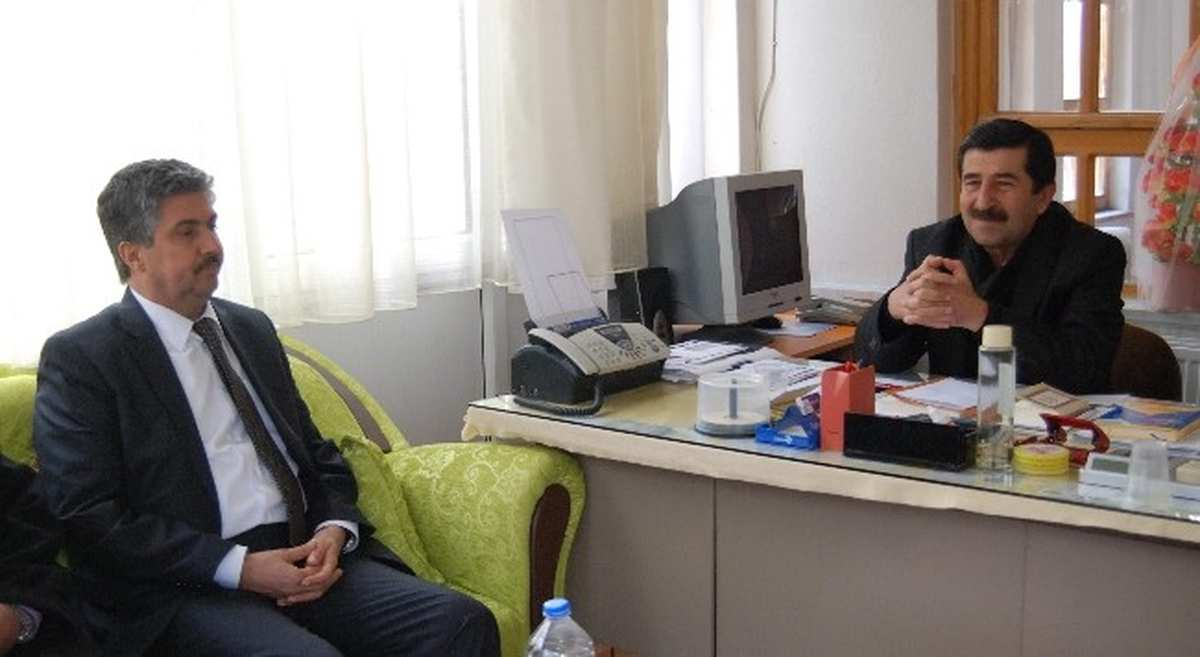 Yeşilyurt Belediye Başkan Adayı Porgalı, Zeynel Abidin Vakfı\'nı Ziyaret Etti