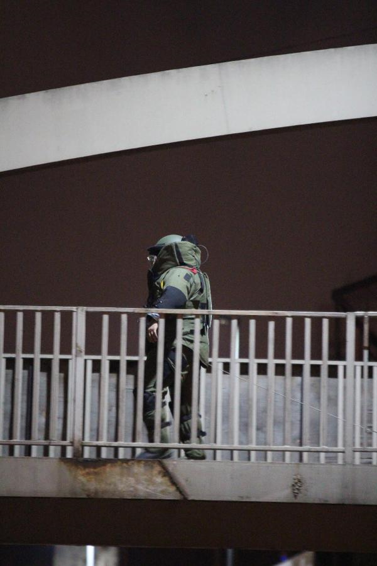 Bomba Süsü Verilmiş Paket Polisi Alarma Geçirdi