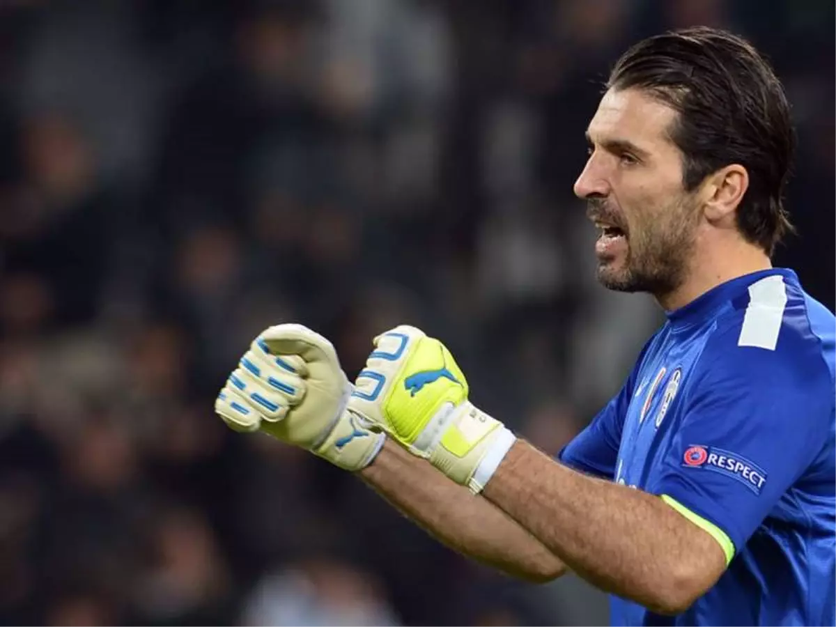 Buffon: Messi En İyi Ama...