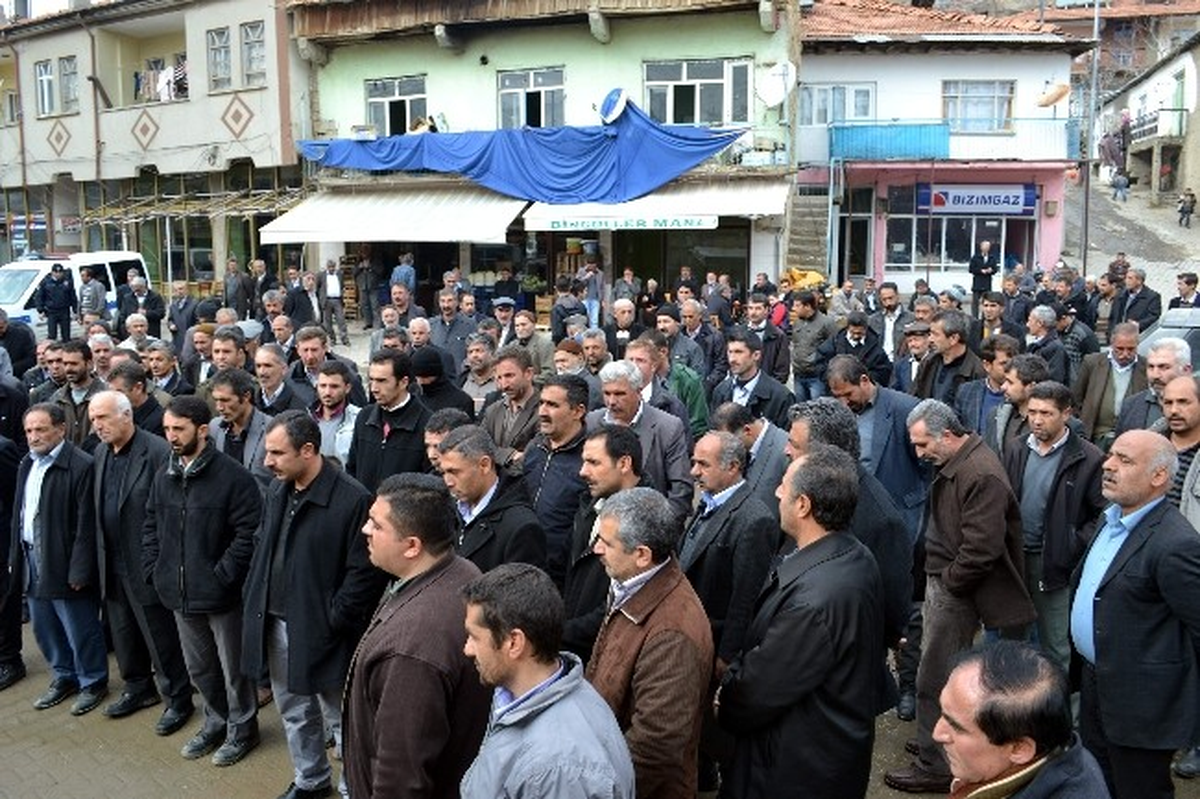 Çelikhan\'da 37 Stk\'dan Başbakan\'a Destek Açıklaması