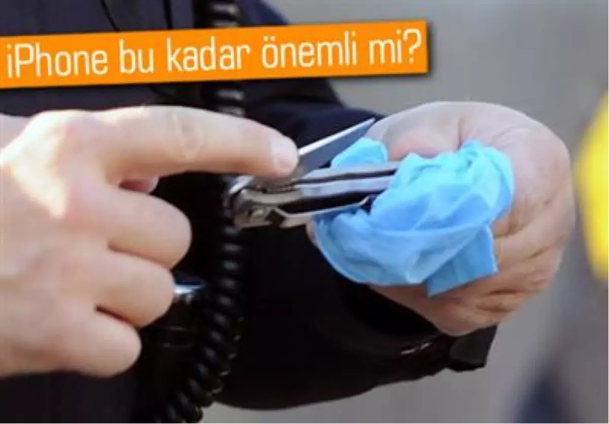 İphone İçin Babasına Bıçak Çekti