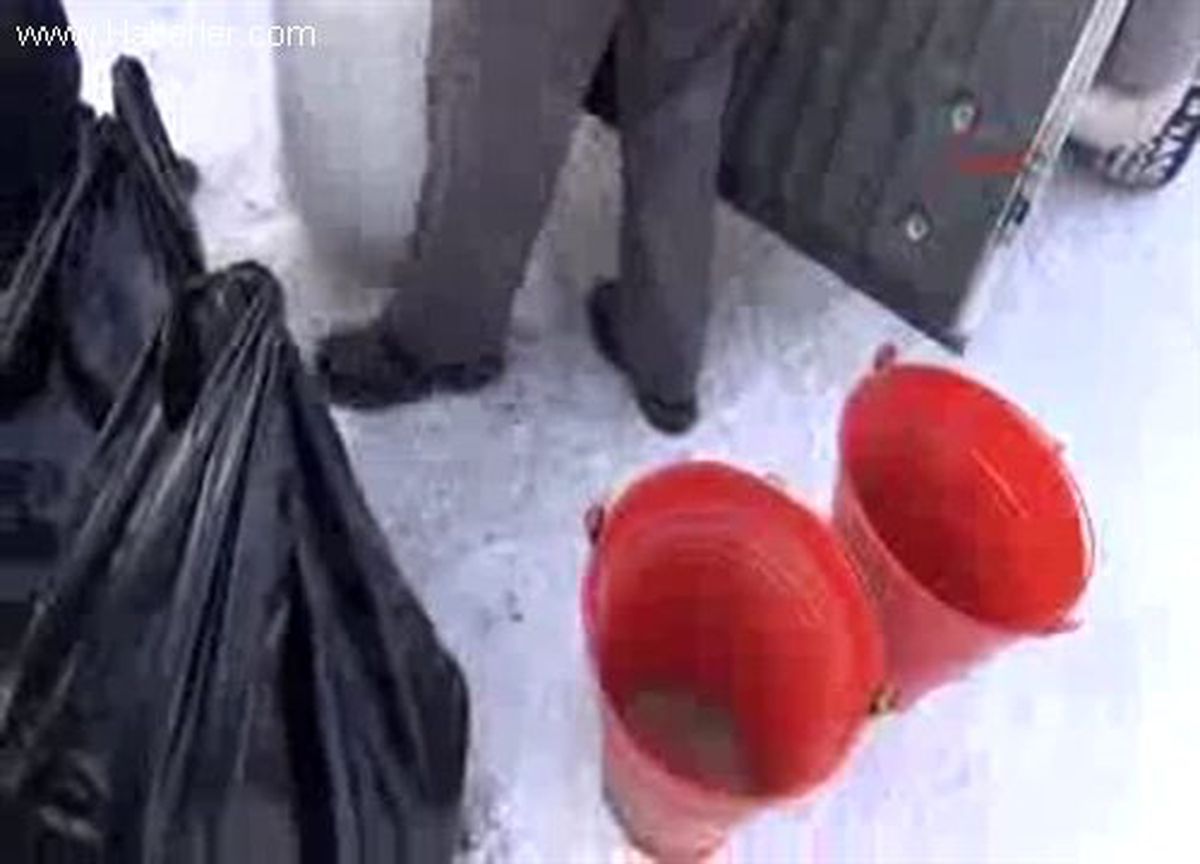 Kars\'ta Yaban Hayata Yem