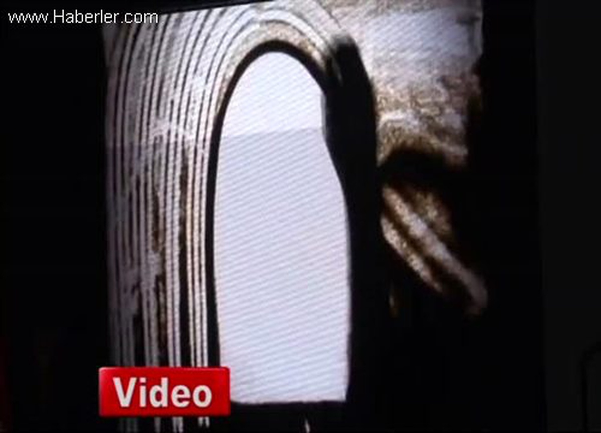 Kum Sanatıyla Trafik Kazasını Canlandırdı
