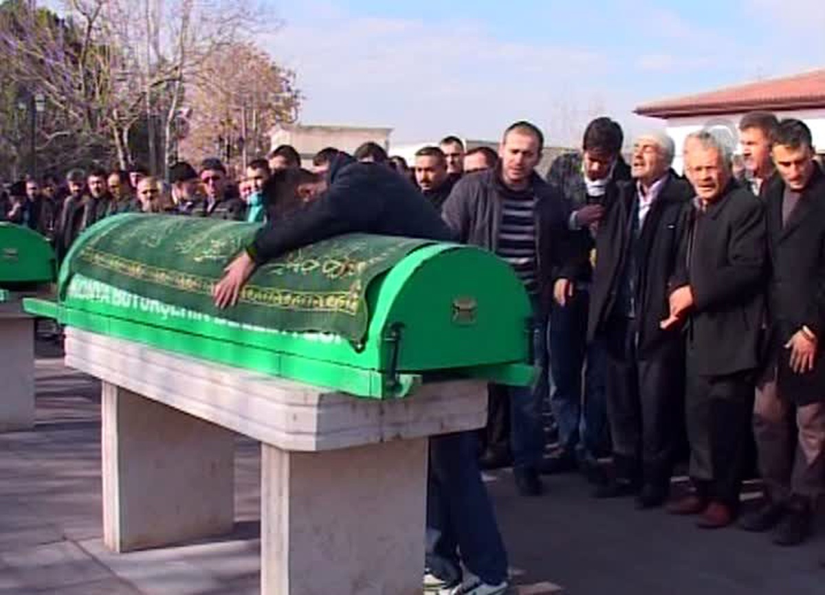 Sağlık çalışanı 2 kişinin trafik kazasında ölmesi -