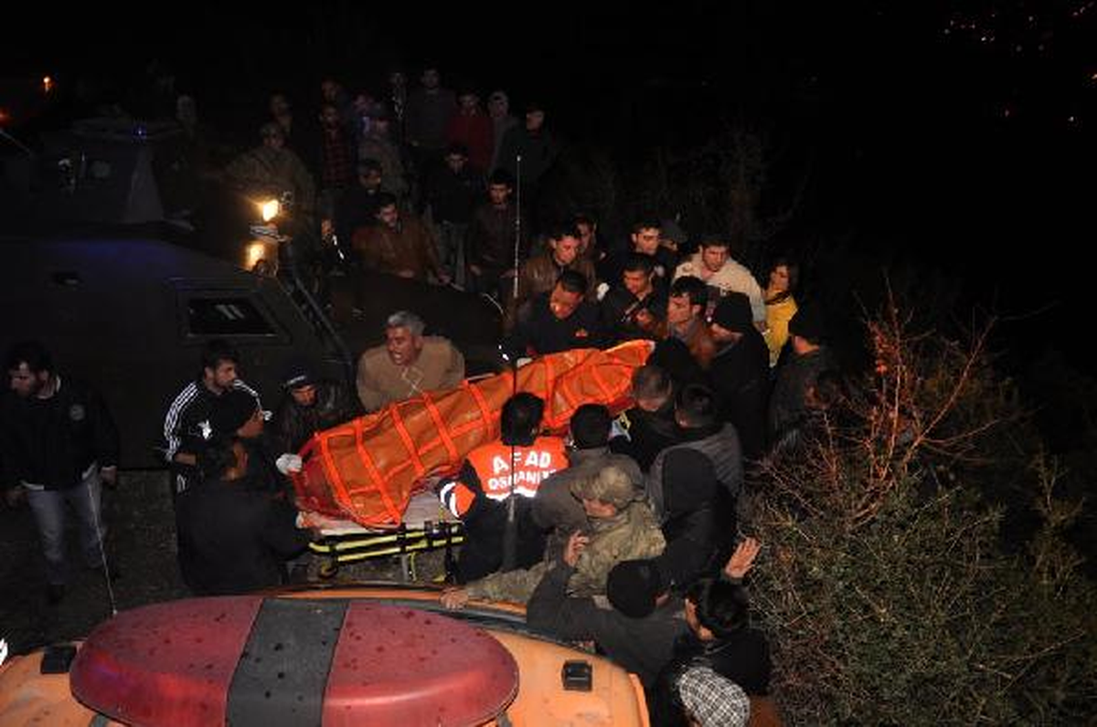 Uçuruma Yuvarlanan Otomobil Sürücüsü Öldü