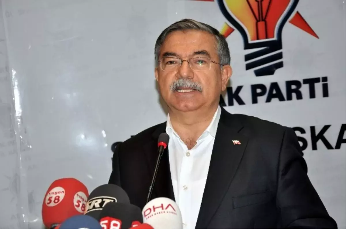 Yılmaz: "Haramiler Türkiye\'nin Önünü Kesiyor"