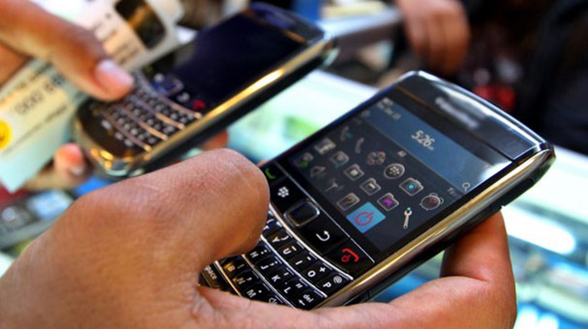 2014 Yılında Mobil Telefon Aboneliğinin İlk Tesisinde 40 TL Maktu Vergi Alınacak