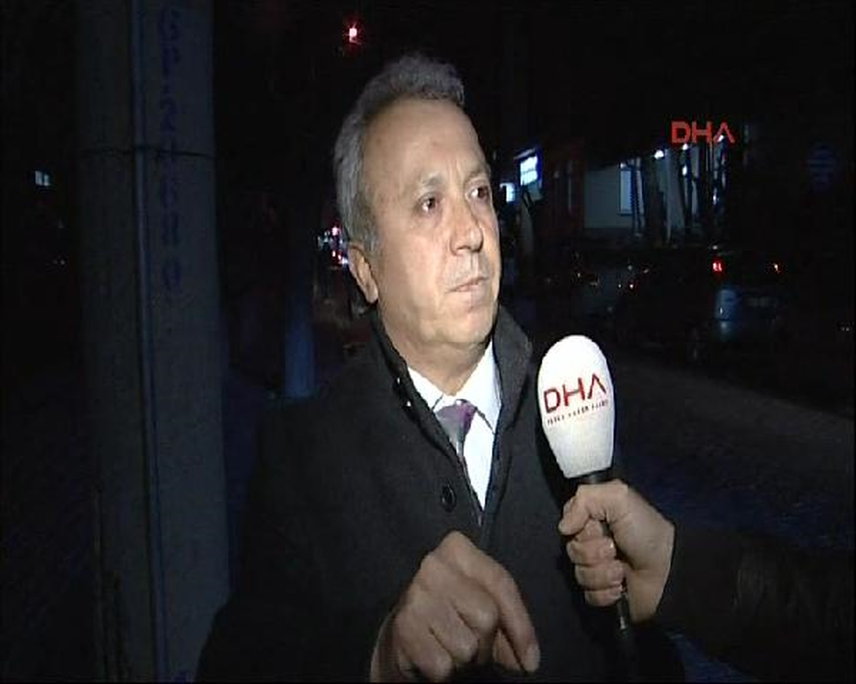Ayakkabı Kutusu Sallayan Kadın: Haksızlıkları Protesto Ettim (3)
