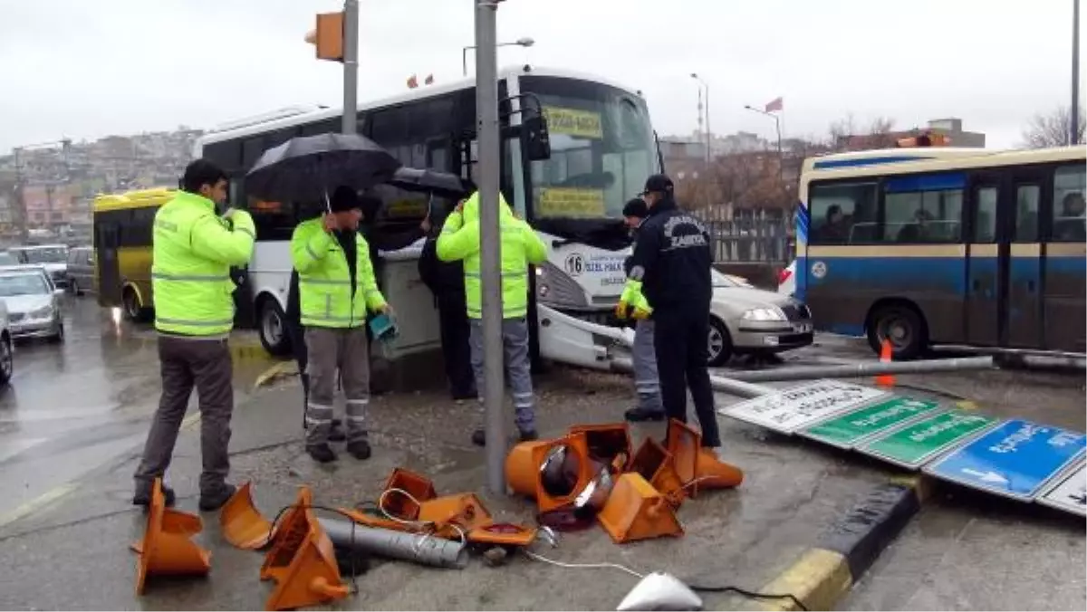 Gaziantep\'te Yağmur Hayatı Olumsuz Etkiledi