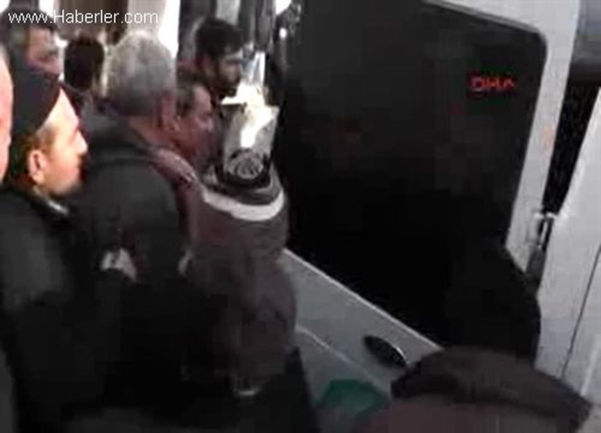 Gecekonduda Zehirlenen Yılmaz Çifti Öldü, Çocukları Komada