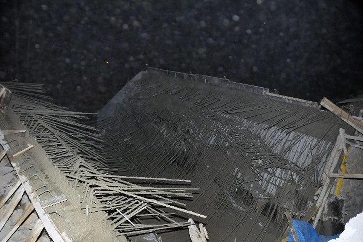 Gümüşhane'de Yol Çalışmasında Kaza: 2 Yaralı